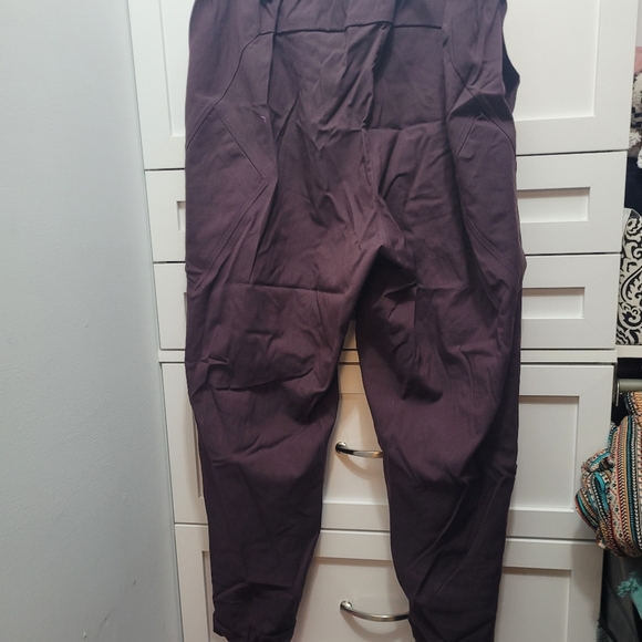 LULULEMON LAB Pants Size 38 - Picture 2 of 3